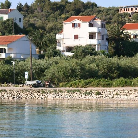 Apartments And Rooms By The Sea Jakisnica, Pag - 4160 Lun  Eksteriør bilde