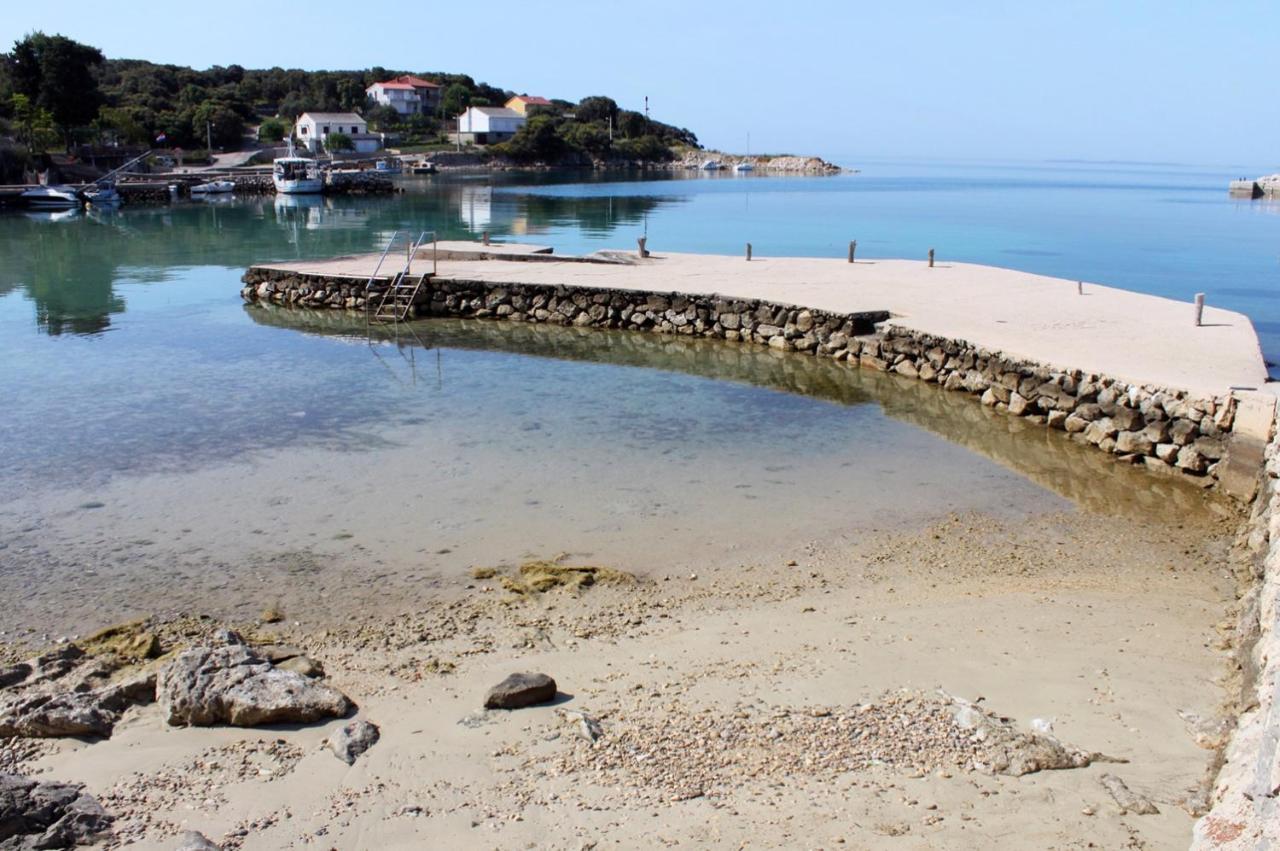 Apartments And Rooms By The Sea Jakisnica, Pag - 4160 Lun  Eksteriør bilde