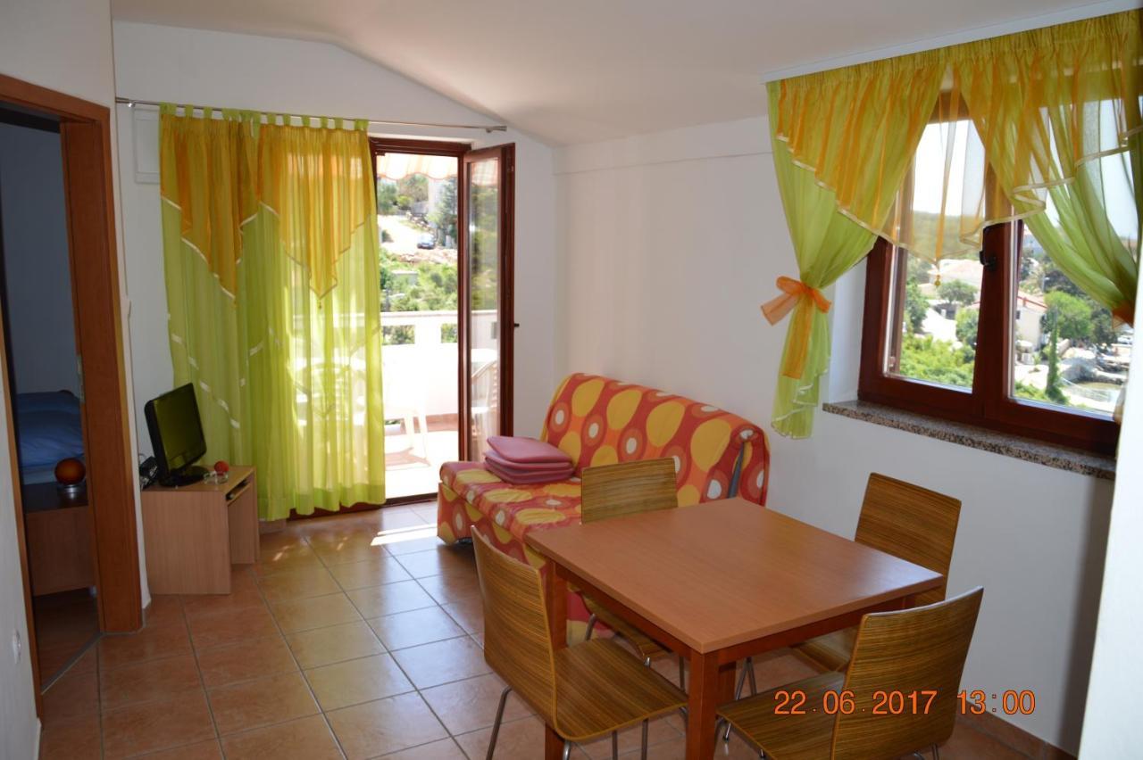 Apartments And Rooms By The Sea Jakisnica, Pag - 4160 Lun  Eksteriør bilde