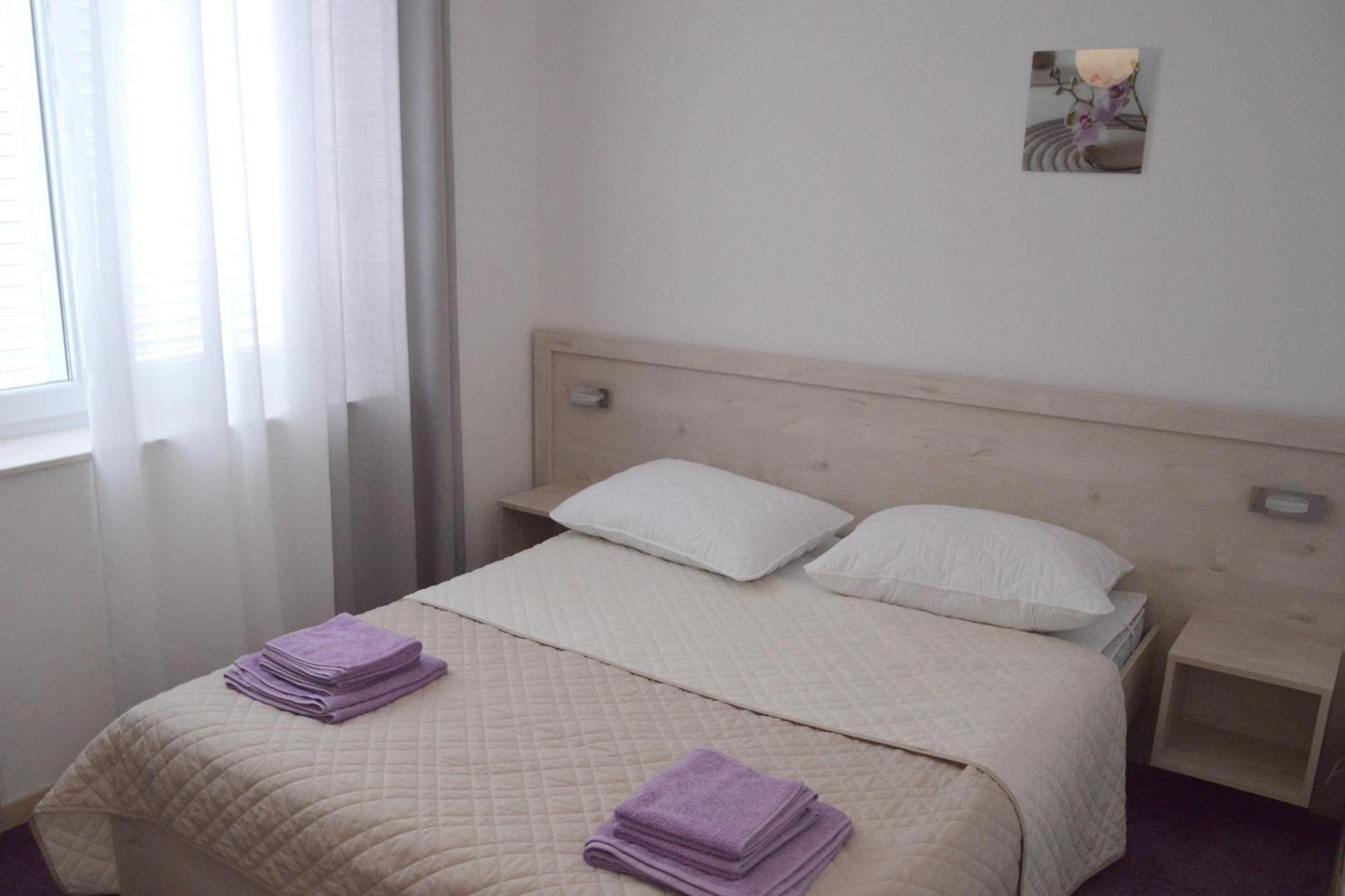 Apartments And Rooms By The Sea Jakisnica, Pag - 4160 Lun  Eksteriør bilde